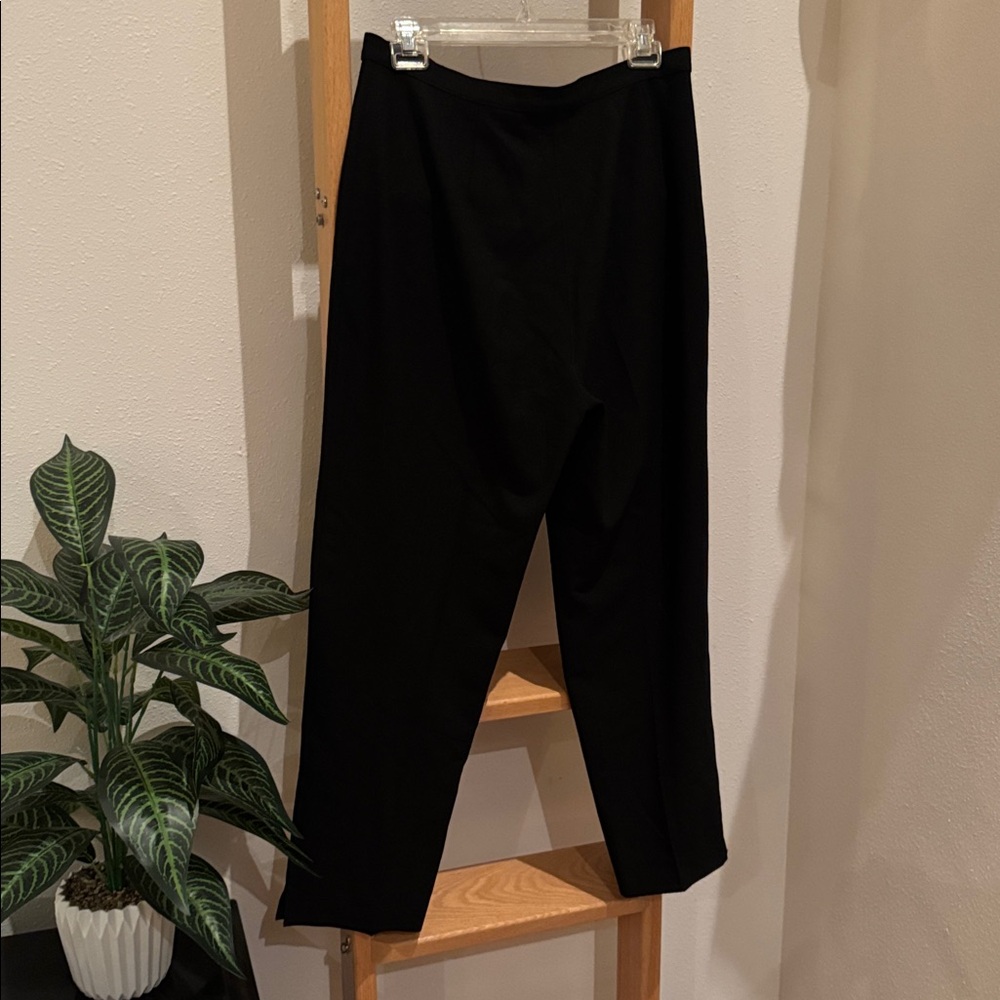 Liz Claiborne LizSport Made in India Trousers button waist-poly/rayon/lycra - Picture 4 of 7